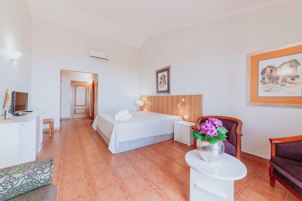 Villa Amore Accommodation 폴 두 마르 외부 사진